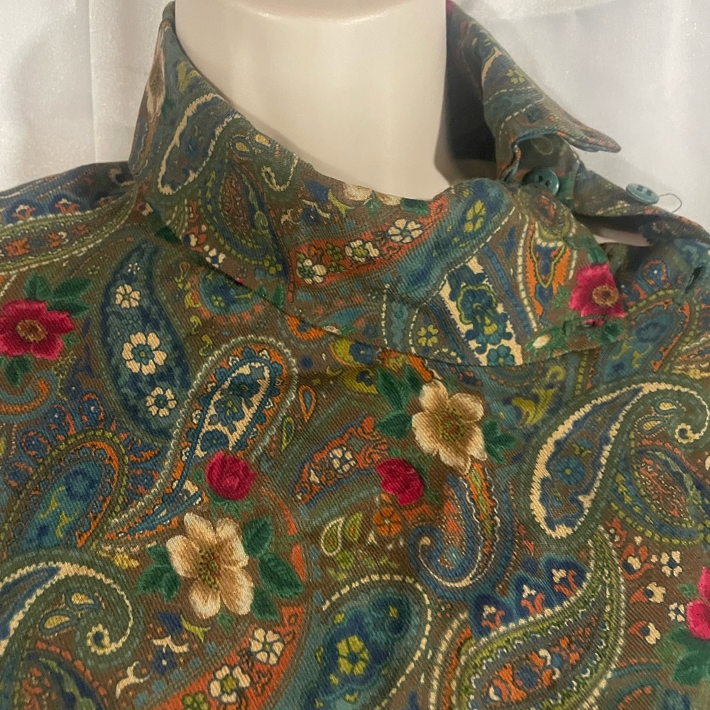 Perry Ellis Colorful Paisley Fabric - Picture 9 of 9